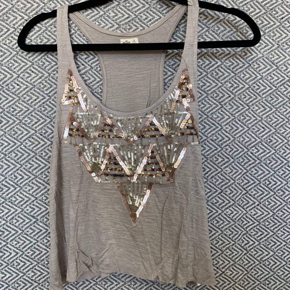 Hollister beige tank top with sequins (Size M)
